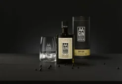 »AAGIN« Dry Gin im Set mit AAGIN Glas