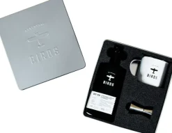 »Adventure Case« von BIRDS Dry Gin