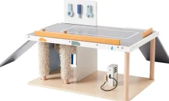 Autowerkstatt aus Holz