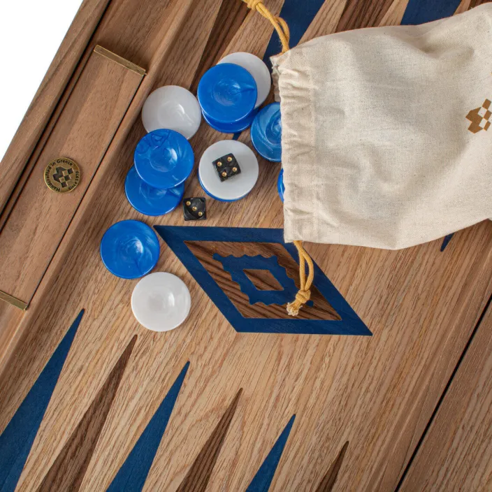 Backgammon aus Eiche und amerikanischem Nussbaum