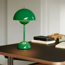 Flowerpot VP9 Tischleuchte Akku