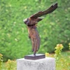 Gartenskulptur »Fliegende Eule«