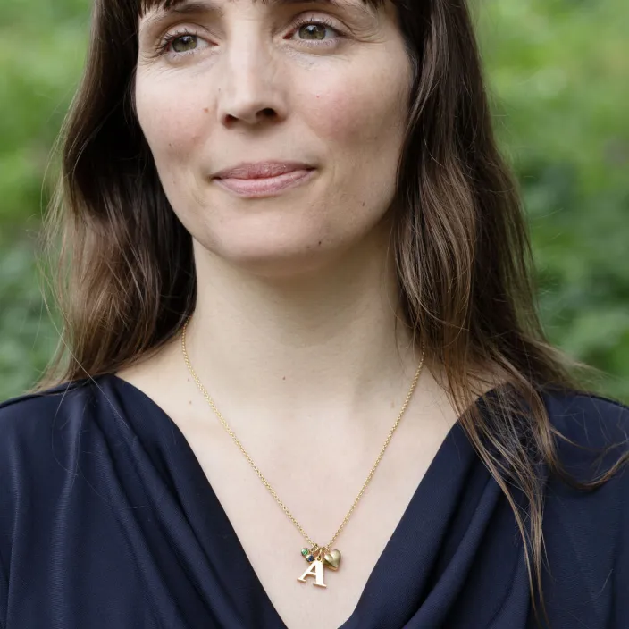 Goldanhänger mit Saphir (Blau)