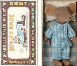 »Großer Bruder Maus« in Streichholzschachtel
