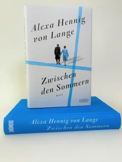 Hennig Von Lange, Alexa: Zwischen den Sommern