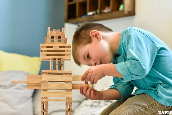 Holzbausteine 280er Kasten, Starterset mit Buch