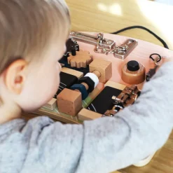 Motorikbrett Schlösser und Rotation