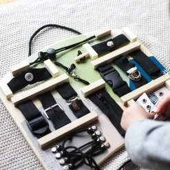 Motorikbrett Verschlüsse und Befestigung