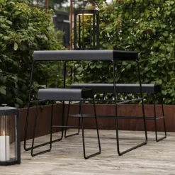 Outdoor Bank mit Ablage