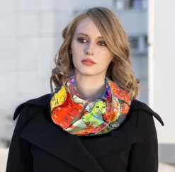 Rundschal aus Seide inspiriert von Klimt