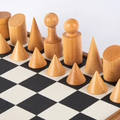 Schachspiel »Bauhaus Schwarz & Weiß« mit Schachfiguren