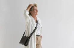 Schultertasche Kernleder