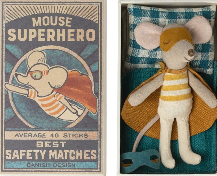 »Superheldmaus« in Streichholzschachtel