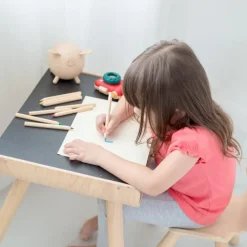 Tisch mit Stuhl schwarz