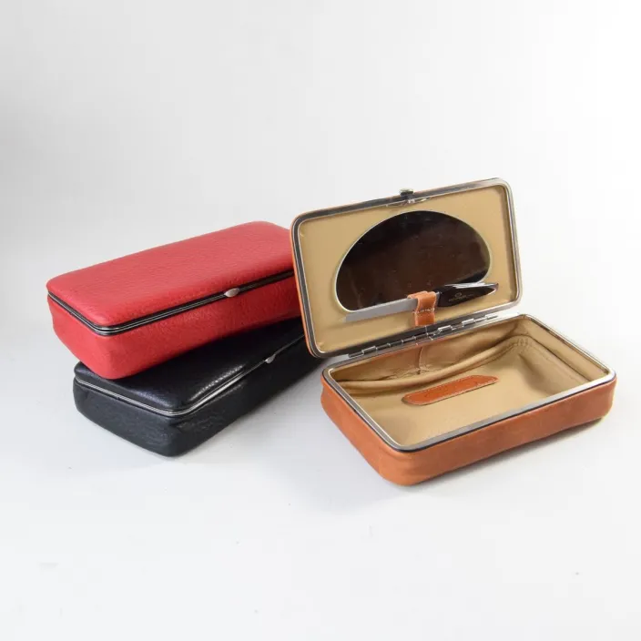 Utensilienbox aus Leder