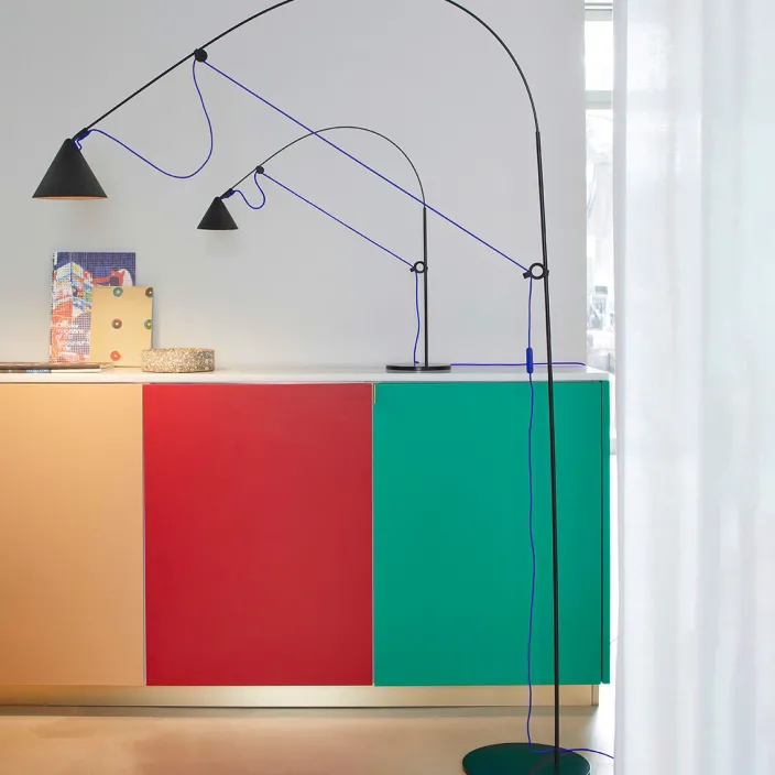 ZEIT-Sonderedition Stehlampe »AYNO«, Schwarz/Ultramarin