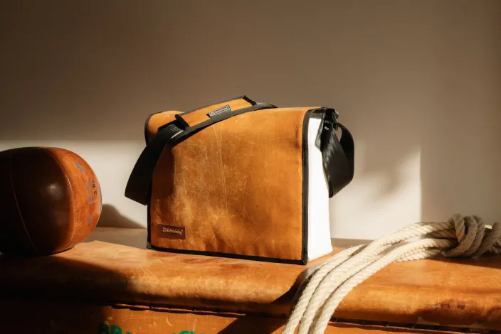 ZEIT-Tasche »Kasten«, Schwarzer Gurt